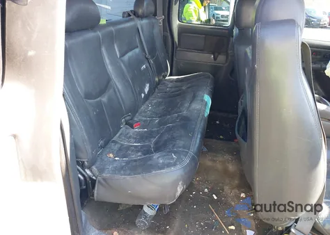 2006 Chevrolet Silverado 1500 Lt3 из США, поврежденный, VIN 1GCEK19B06E152995